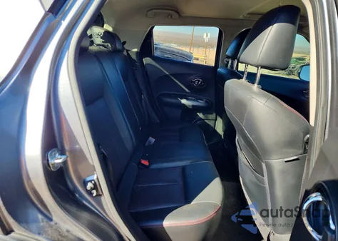 2015 Nissan Juke S z USA, uszkodzony, nr VIN JN8AF5MV9FT550072